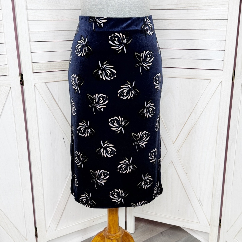 Loft Floral‎ Print Velvet Straight Pencil Skirt Navy Blue Medium